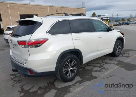 2016 Toyota Highlander Xle V6 из США, поврежденный, VIN 5TDKKRFH0GS129867